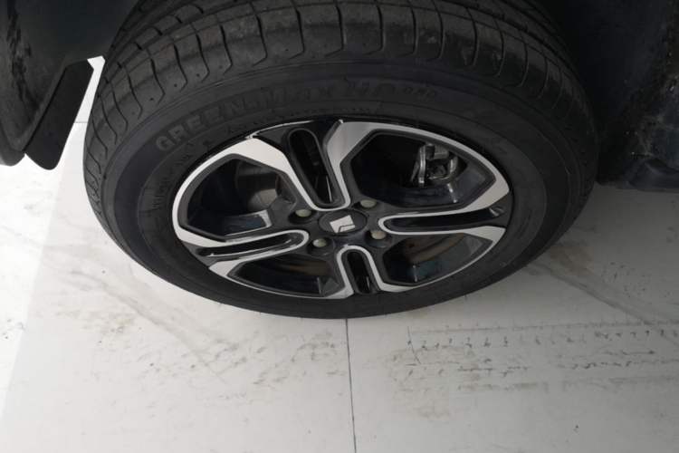 Used Baojun Spark 2023 Flagship Edition Left Front Wheel Hub