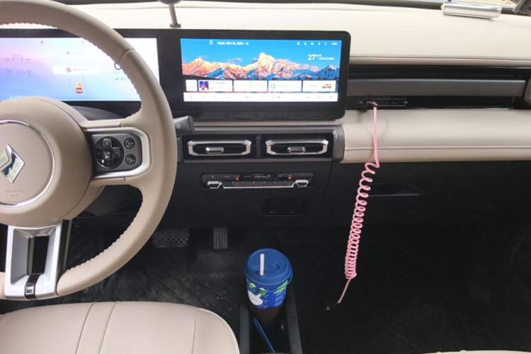 Used Baojun Spark 2023 Intelligent Premium Edition Audio And AC Panel