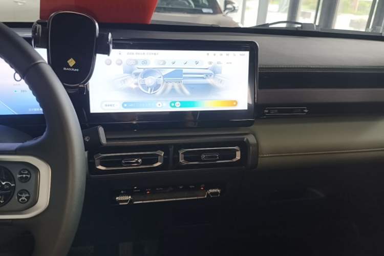 Used Baojun Spark 2023 Flagship Edition Audio And AC Panel