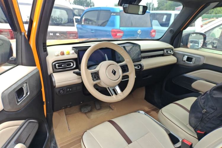 Used Baojun Spark 2023 Flagship Edition Center Console