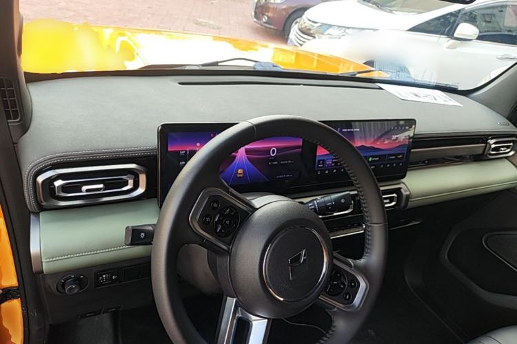 Used Baojun Spark 2023 Flagship Edition Center Console