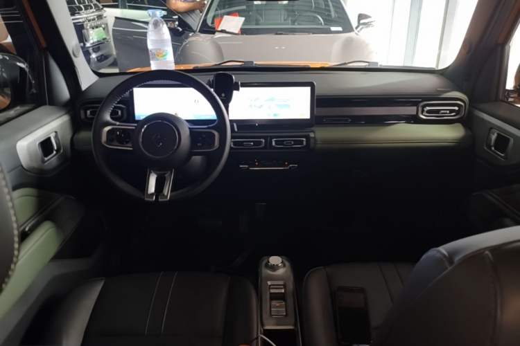Used Baojun Spark 2023 Flagship Edition Center Console