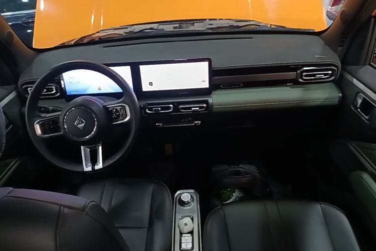 Used Baojun Spark 2023 Flagship Edition Center Console