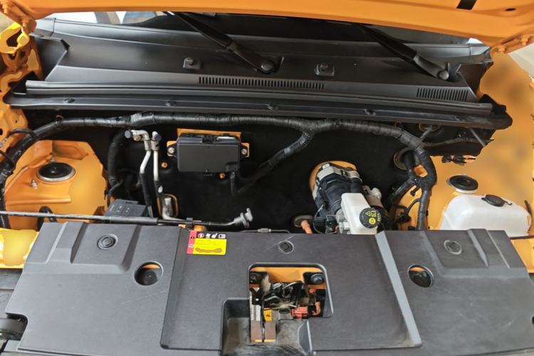 Used Baojun Spark 2023 Intelligent Premium Edition Engine Bay