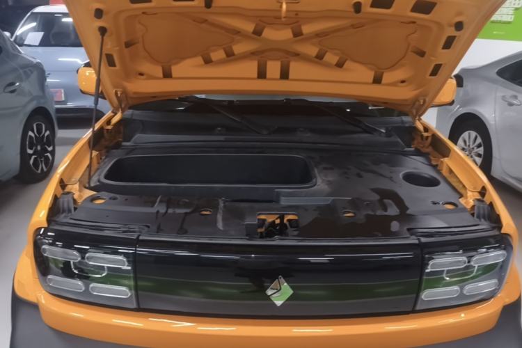 Used Baojun Spark 2023 Intelligent Premium Edition Engine Bay