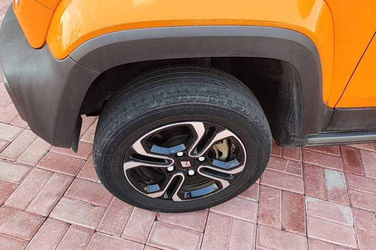 Used Baojun Spark 2023 Flagship Edition Exterior 4