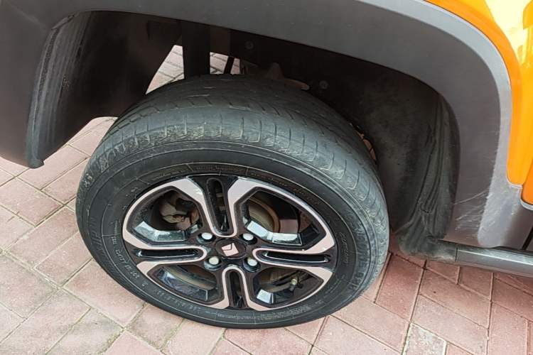 Used Baojun Spark 2023 Flagship Edition Exterior 5
