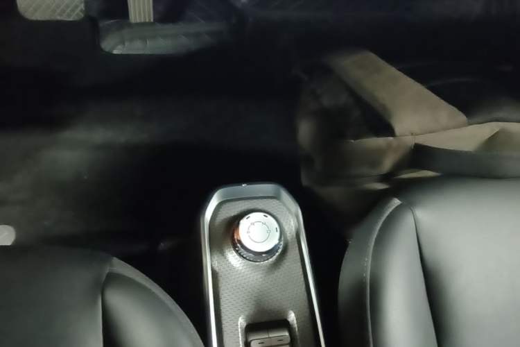 Used Baojun Spark 2023 Intelligent Premium Edition Gear Lever