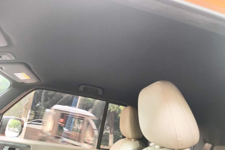 Used Baojun Spark 2023 Flagship Edition Headliner