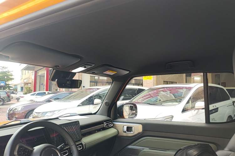 Used Baojun Spark 2023 Flagship Edition Headliner