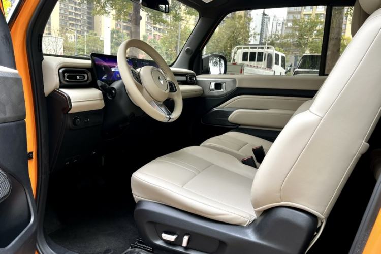 Used Baojun Spark 2023 Flagship Edition Interior 3