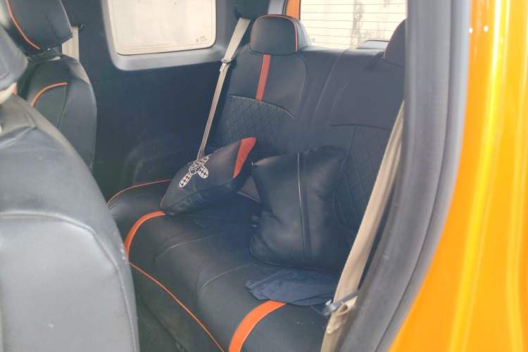 Used Baojun Spark 2023 Flagship Edition Interior 4