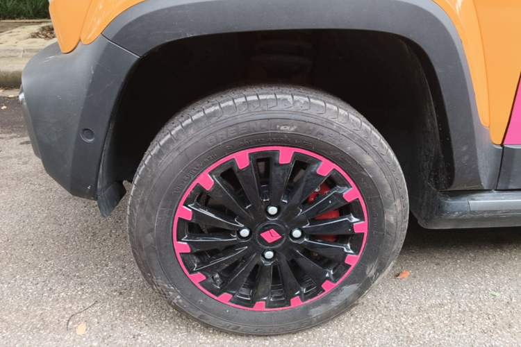 Used Baojun Spark 2023 Intelligent Premium Edition Left Front Wheel Hub
