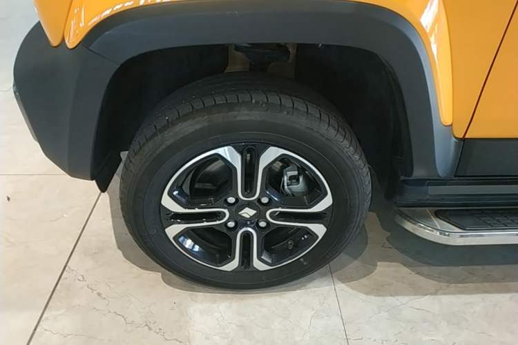 Used Baojun Spark 2023 Flagship Edition Left Front Wheel Hub