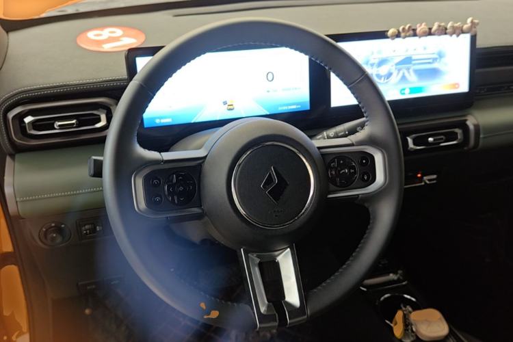 Used Baojun Spark 2023 Intelligent Premium Edition Steering Wheel