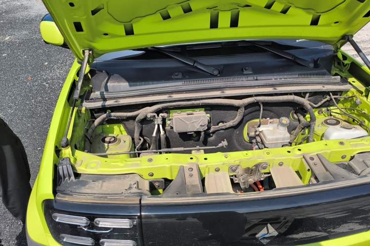 Used Baojun Spark 2023 Intelligent Premium Edition Engine Bay Right