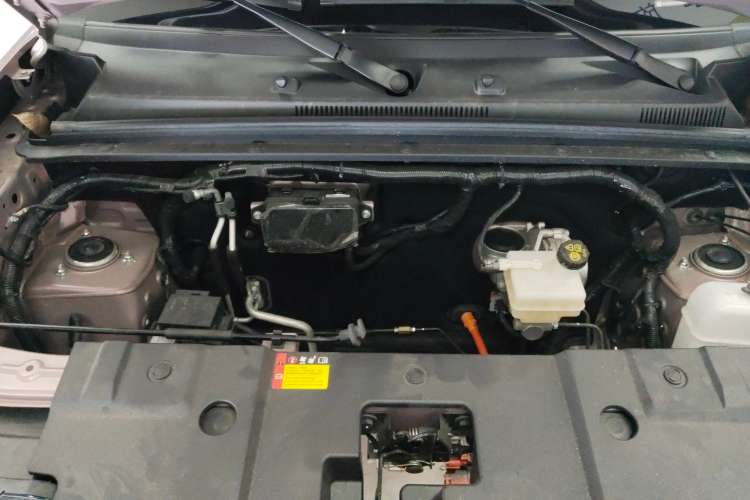 Used Baojun Spark 2023 Intelligent Premium Edition Engine Bay