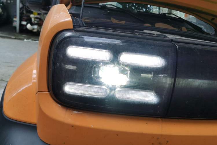 Used Baojun Spark 2023 Flagship Edition Right Front Headlight
