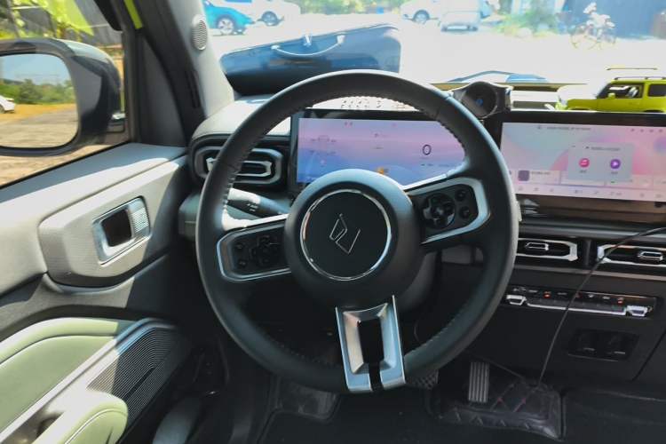 Used Baojun Spark 2023 Intelligent Premium Edition Steering Wheel