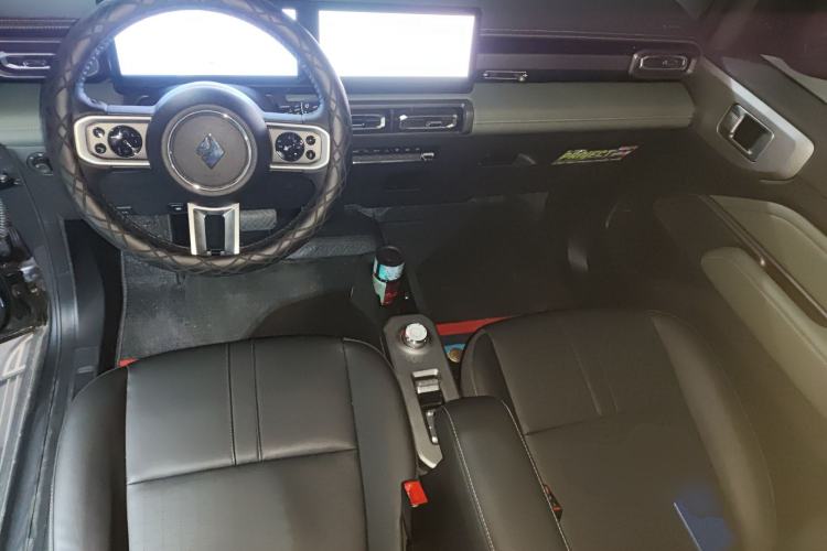 Used Baojun Spark 2023 Intelligent Premium Edition Center Console