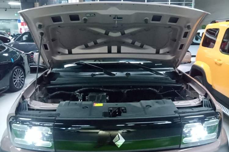 Used Baojun Spark 2023 Intelligent Premium Edition Engine Bay