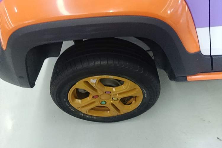 Used Baojun Spark 2023 Intelligent Premium Edition Right Rear Wheel Hub