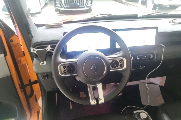 Used Baojun Spark 2023 Intelligent Premium Edition Steering Wheel