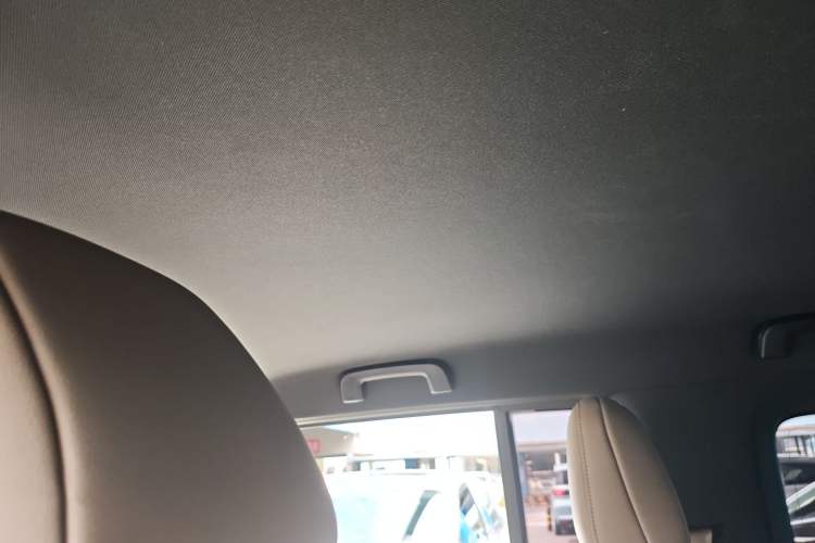 Used Baojun Spark 2023 Flagship Edition Headliner