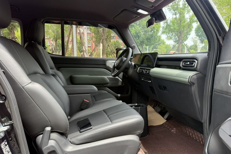 Used Baojun Spark 2023 Flagship Edition Interior 4