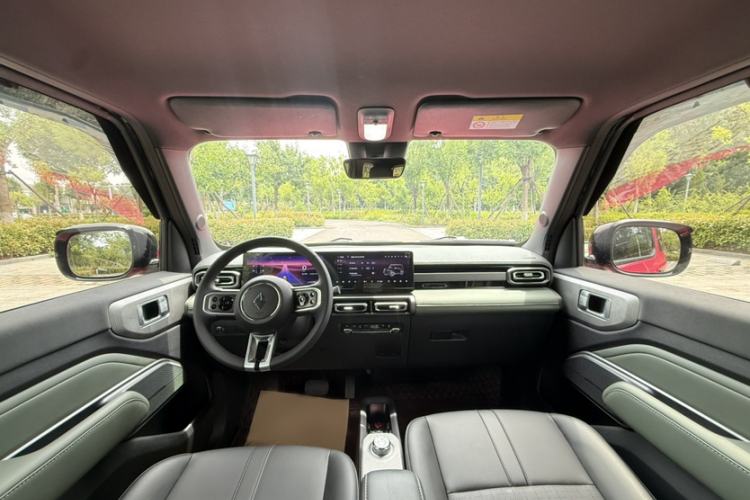 Used Baojun Spark 2023 Flagship Edition Interior 6
