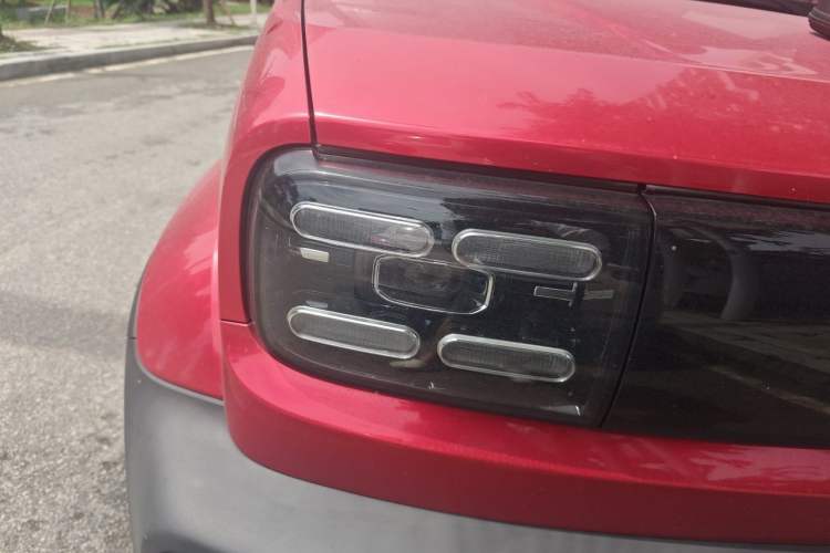 Used Baojun Spark 2023 Intelligent Premium Edition Right Front Headlight