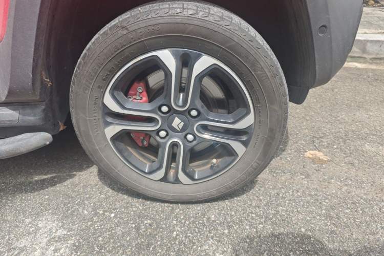 Used Baojun Spark 2023 Intelligent Premium Edition Right Front Wheel Hub