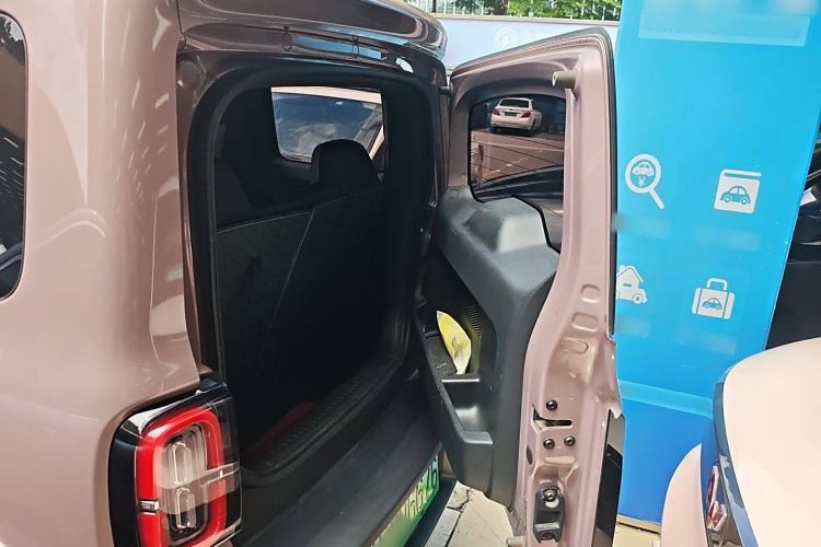 Used Baojun Spark 2023 Flagship Edition Trunk