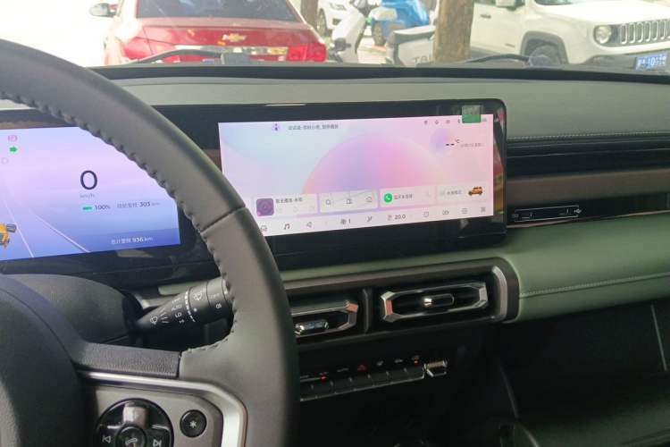Used Baojun Spark 2023 Flagship Edition Audio And AC Panel