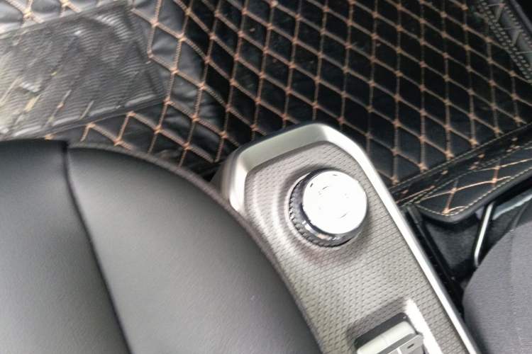 Used Baojun Spark 2023 Flagship Edition Gear Lever