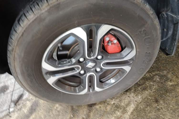 Used Baojun Spark 2023 Intelligent Premium Edition Left Front Wheel Hub