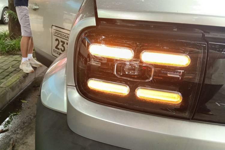 Used Baojun Spark 2023 Flagship Edition Right Front Headlight