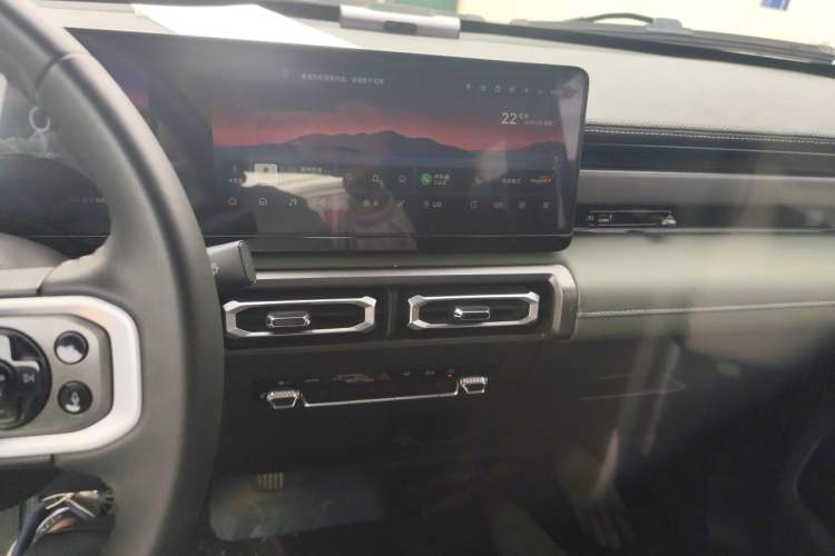 Used Baojun Spark 2023 Flagship Edition Audio And AC Panel