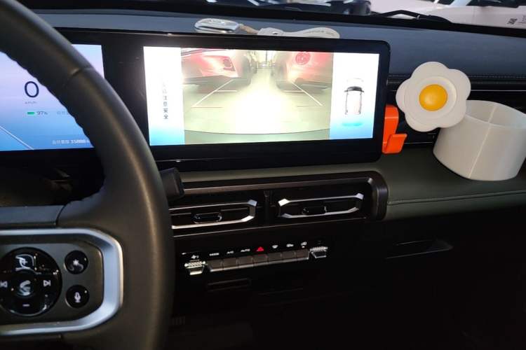Used Baojun Spark 2023 Flagship Edition Audio And AC Panel