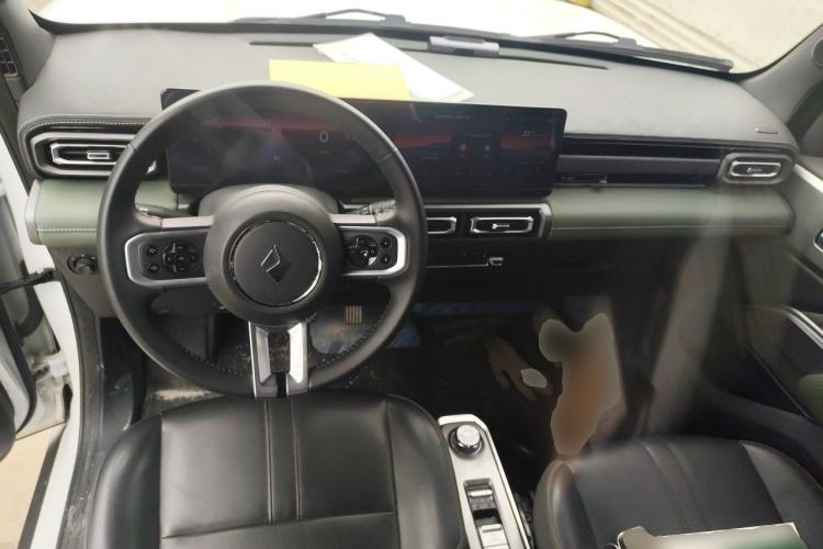 Used Baojun Spark 2023 Flagship Edition Center Console