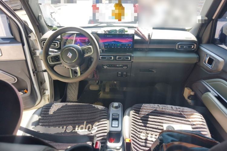 Used Baojun Spark 2023 Flagship Edition Center Console