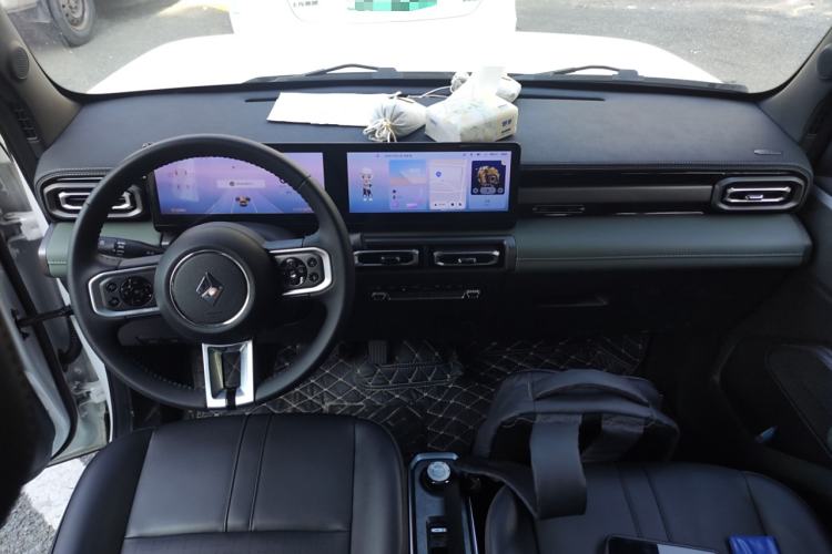 Used Baojun Spark 2023 Flagship Edition Center Console