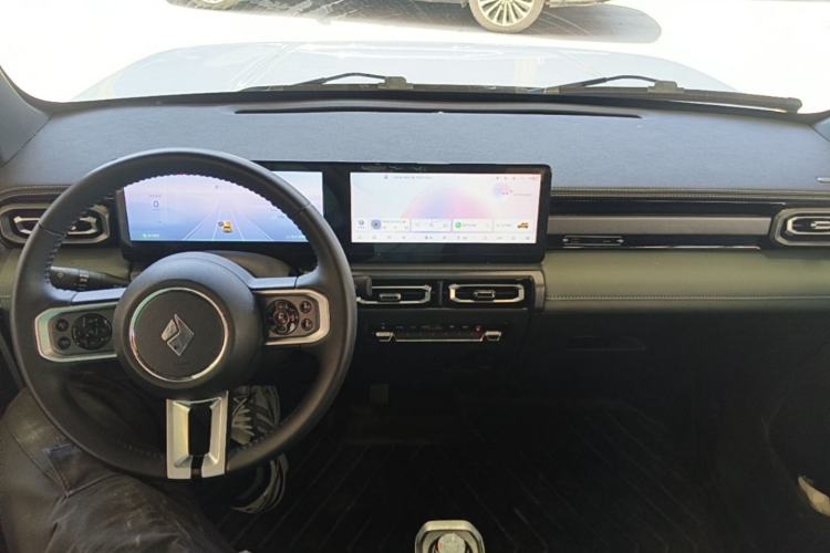 Used Baojun Spark 2023 Flagship Edition Center Console