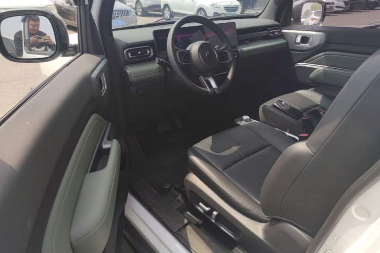 Used Baojun Spark 2023 Flagship Edition Driver Seat