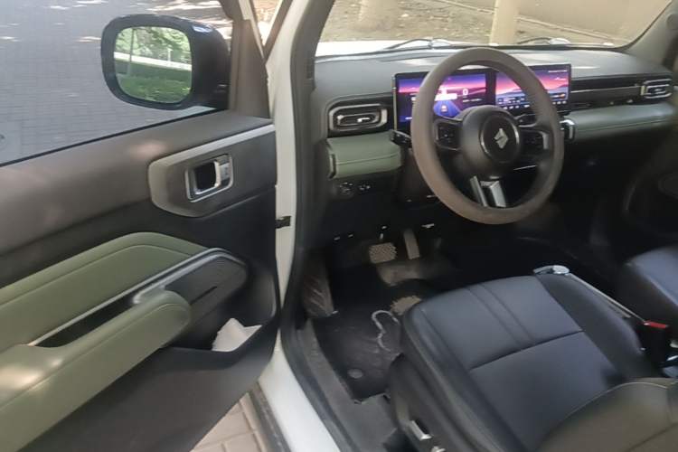 Used Baojun Spark 2023 Flagship Edition Driver Seat