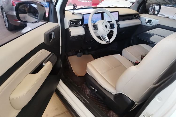 Used Baojun Spark 2023 Intelligent Premium Edition Driver Seat