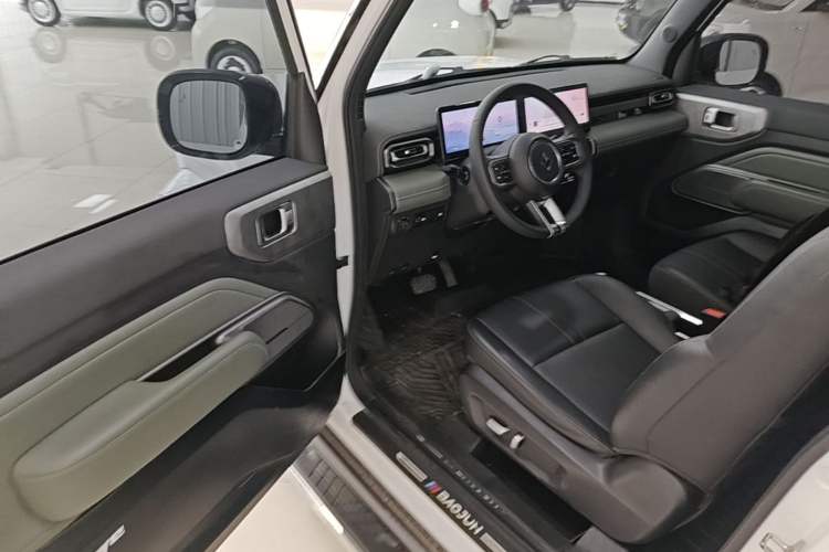 Used Baojun Spark 2023 Intelligent Premium Edition Driver Seat