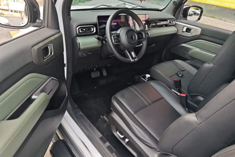 Used Baojun Spark 2023 Flagship Edition Driver Seat