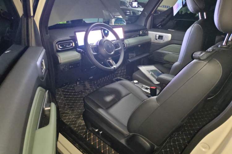 Used Baojun Spark 2023 Intelligent Premium Edition Driver Seat