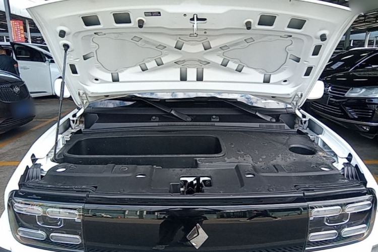Used Baojun Spark 2023 Intelligent Premium Edition Engine Bay
